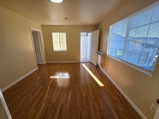 Roosevelt - 2349 photo 5