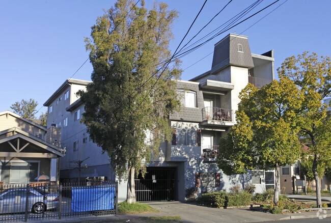 2817 High Street, Oakland, CA 94619 photo 2