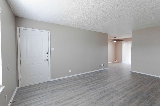 531 Bedford Rd Bedford, TX 76022 photo 4