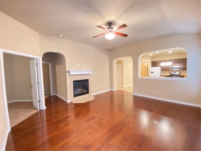 3918 Bowstring Bend Cedar Park, TX 78613 photo 3