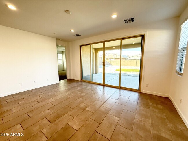 13312 West Crimson Terrace, Peoria, AZ 85383 photo 5