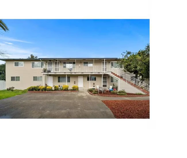 21927 Vallejo St Hayward, CA 94541 photo 3