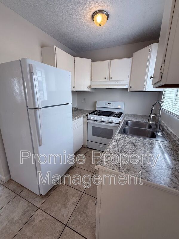602 N Freeman St Oceanside, CA 92054 photo 5