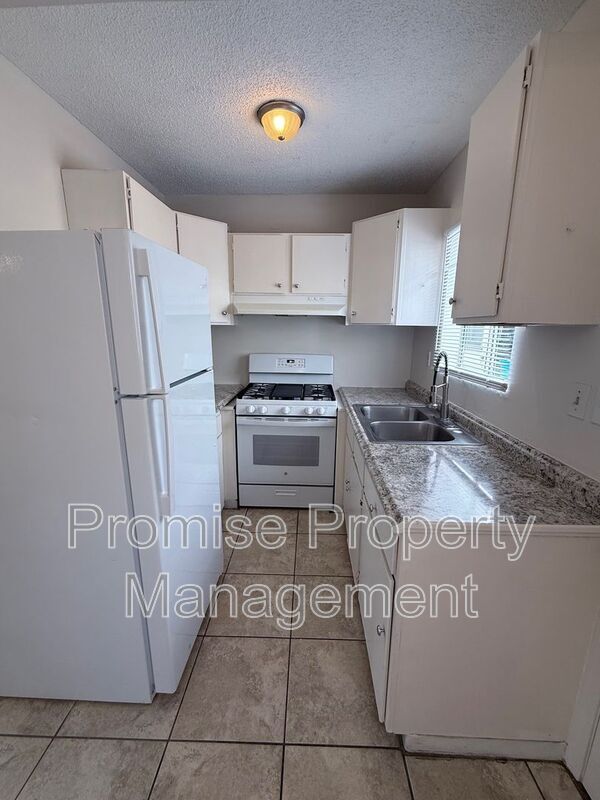 602 N Freeman St Oceanside, CA 92054 photo 4