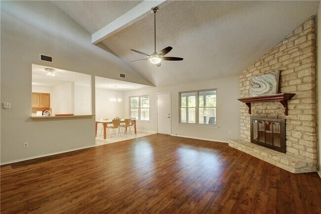 11446 Morning Glory Trail Austin, TX 78750 photo 5