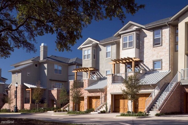 5864 Stag's Leap Dr The Colony, TX 75056 photo 2