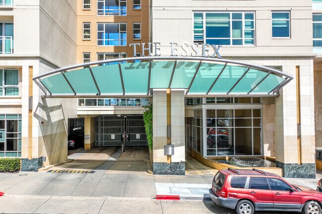 The Essex on Lake Merritt photo 5