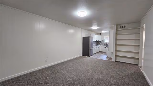 2420 Louise St Denton, TX 76201 photo 4