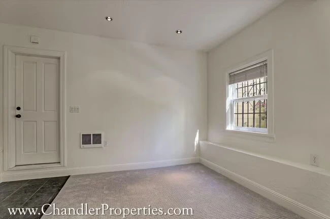 3217 Gough St San Francisco, CA 94123 photo 4