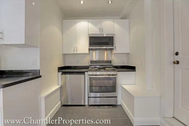3217 Gough St San Francisco, CA 94123 photo 5