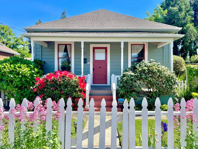 1625 B St Napa, CA 94559 photo 2