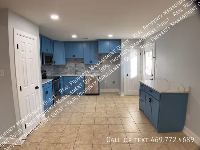 1315 Allante Court, Euless, TX 76040 photo 5