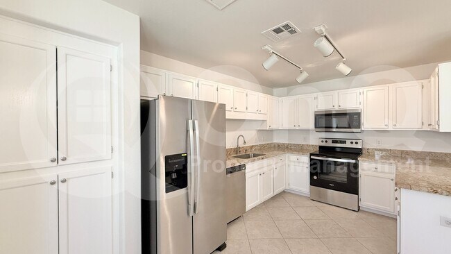 15050 N Thompson Peak Pkwy Scottsdale, AZ 85260 photo 2