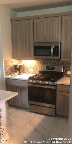 7926 Winterfell San Antonio, TX 78249 photo 3