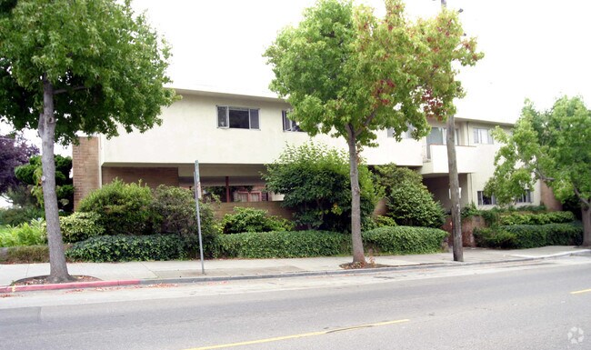 1950 Rose Street, Berkeley, CA 94709 photo 2