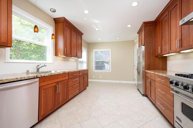 429 30th Avenue, San Mateo, CA 94403 photo 5