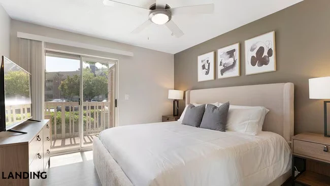 3030 Telegraph Ave Berkeley, CA 94705 photo 4