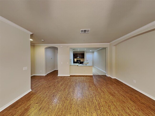 1020 Texas Street, Fort Worth, TX 76102 photo 3