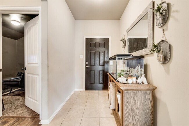 120 Hamilton Dr Terrell, TX 75160 photo 4