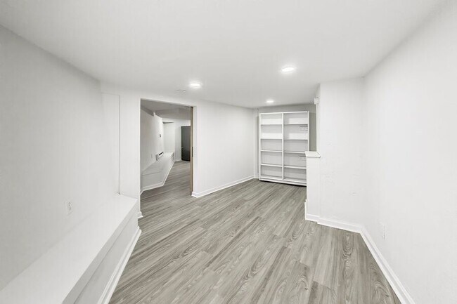7361 Claremont Ave Berkeley, CA 94705 photo 4