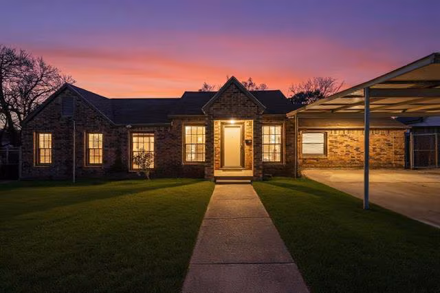 1108 Winters Street, Dallas, TX 75216 photo 2