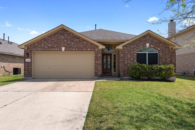 1049 Regency Ln Round Rock, TX 78665 photo 2