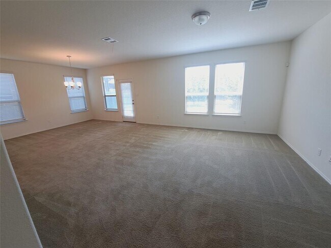 17015 Gibbons Path Round Rock, TX 78664 photo 4