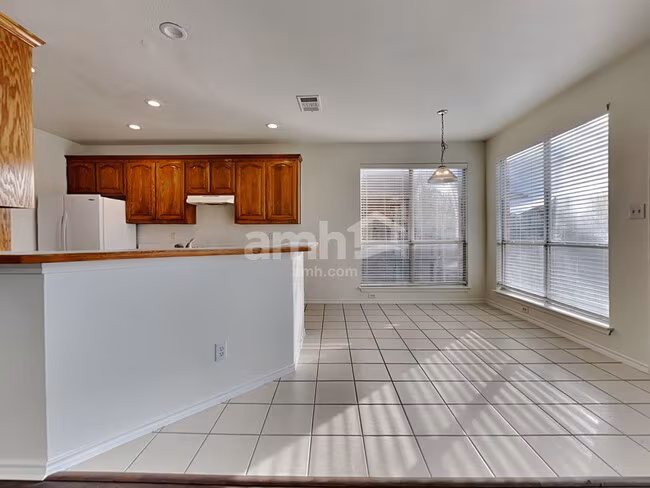 8751 Sunset Trace Drive, Fort Worth, TX 76244 photo 5