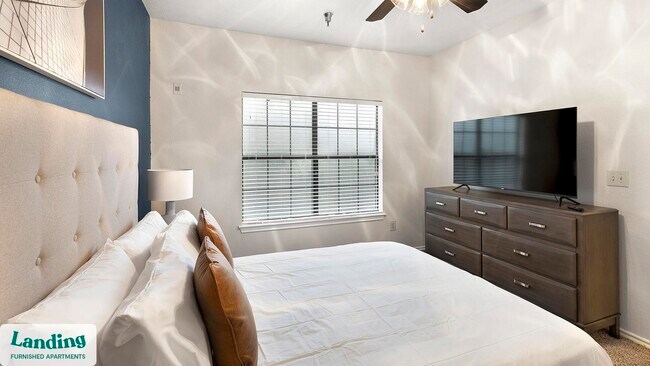165 Forestbrook Dr Lewisville, TX 75067 photo 4