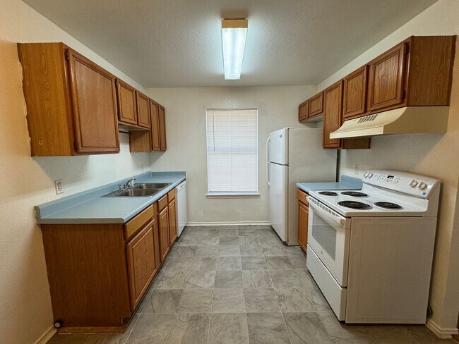 1902 Windward Dr Killeen, TX 76543 photo 4