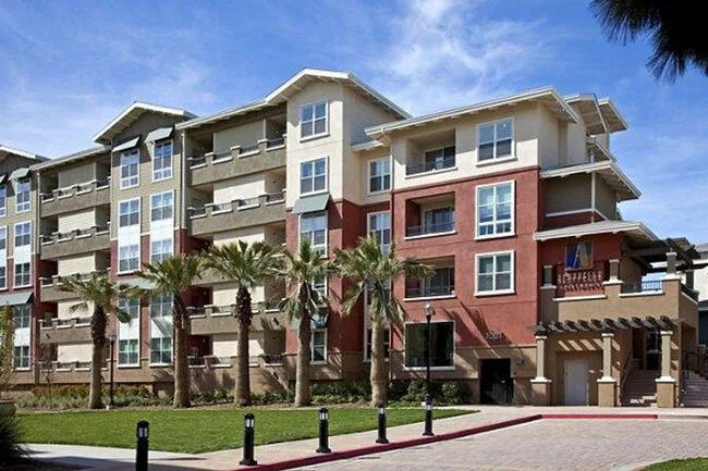 1001 National Ave San Bruno, CA 94066 photo 2