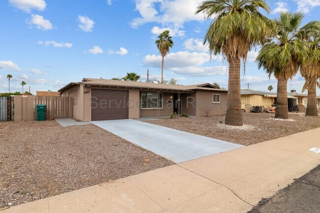 5240 E Cicero St Mesa, AZ 85205 photo 2
