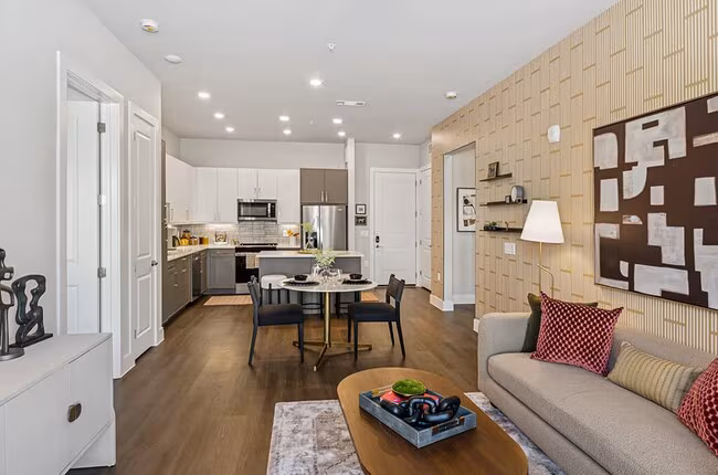 The Waylon Apartments & Townhomes photo 2