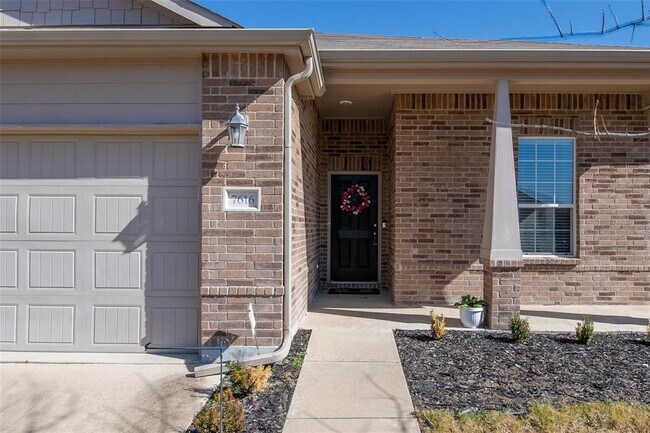 7616 Berrenda Drive, Fort Worth, TX 76131 photo 2