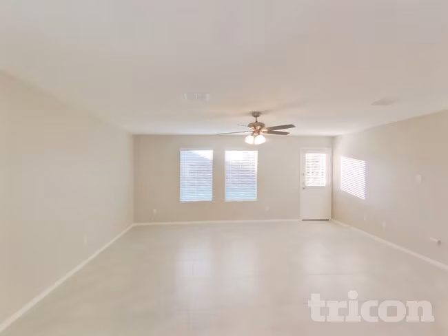 1732 Clairborne Court, Oak Point, TX 75068 photo 2