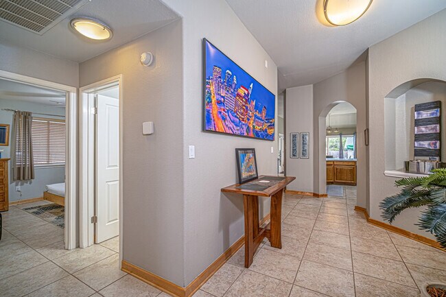 10313 Snapdragon Dr Austin, TX 78739 photo 4