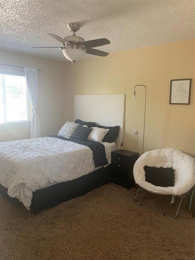 2401 Manor Rd Austin, TX 78722 photo 5