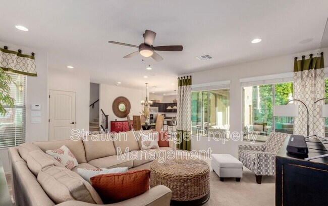 4467 E Remington Dr. photo 3