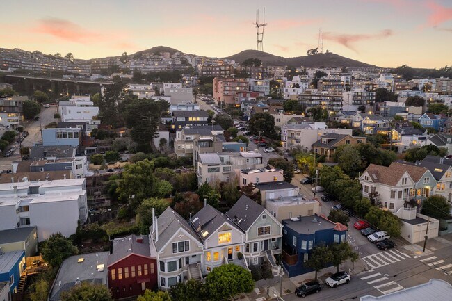 318 Hoffman Avenue, San Francisco, CA 94114 photo 4