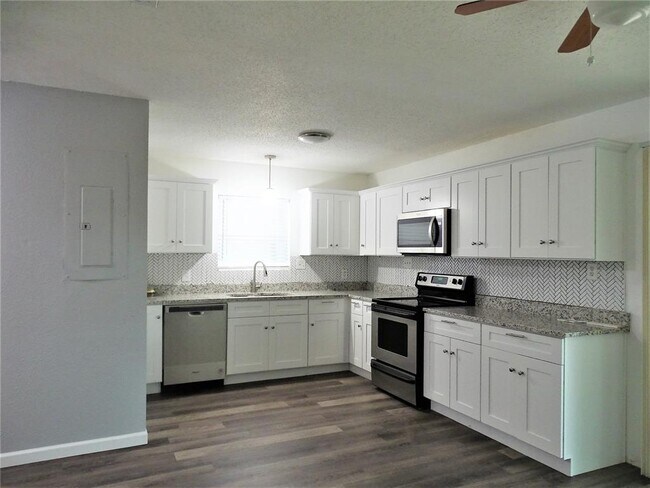 22070 Flanagan Cir Frisco, TX 75036 photo 5