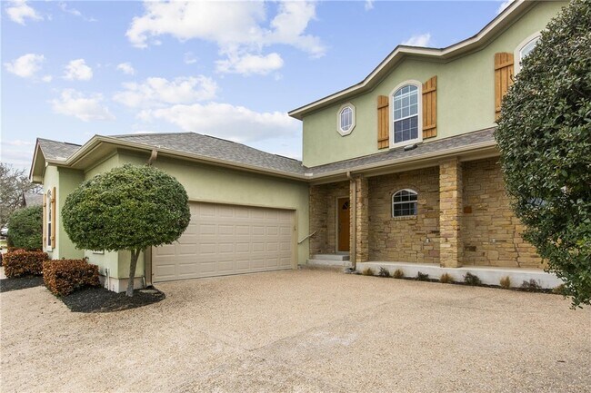 1401 Delsie Dr Lakeway, TX 78734 photo 2