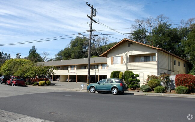 Bright Country Three Bedroom One Bathroom Home photo 2
