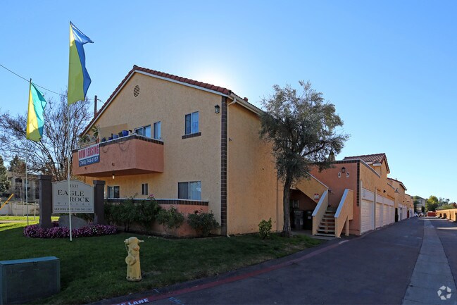 Eagle Rock Villas photo 2