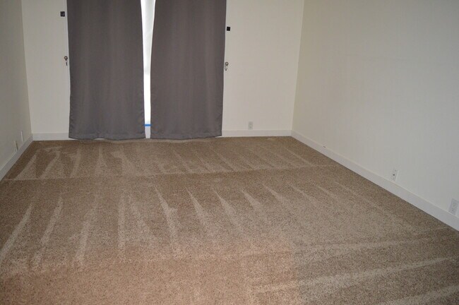 6401 Lake Washington Blvd NE Kirkland, WA 98033 photo 4
