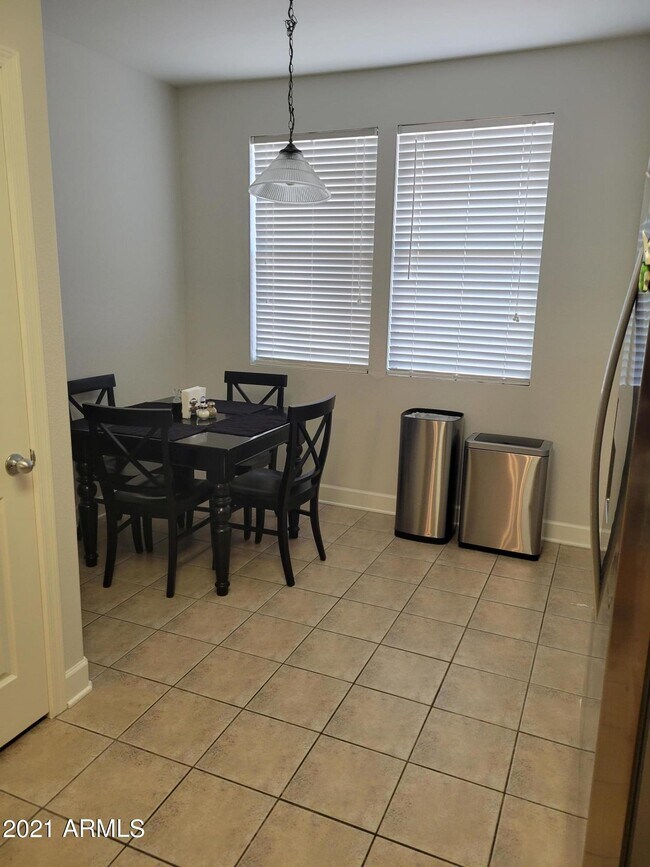 19777 N 76th St Scottsdale, AZ 85255 photo 4