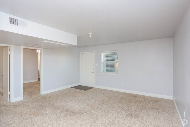 Ridge & Parkdale Apartments photo 5