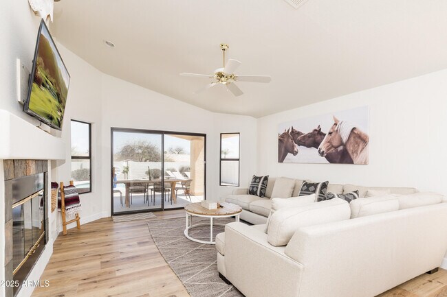 14213 North Galatea Drive, Fountain Hills, AZ 85268 photo 5