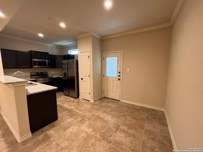 6411 Luglio Ln San Antonio, TX 78233 photo 5