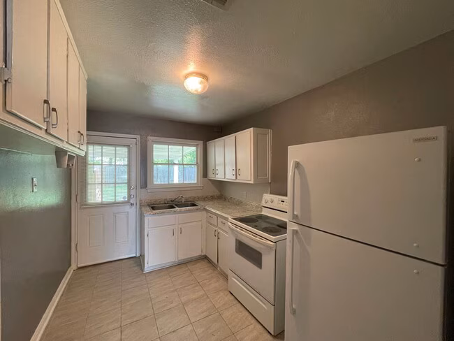 1805 Duncan Ave Killeen, TX 76541 photo 5