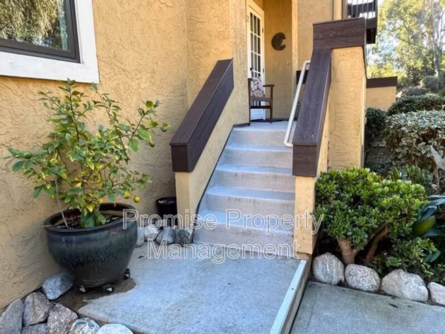 1680 N Coast Hwy 101 Encinitas, CA 92024 photo 3